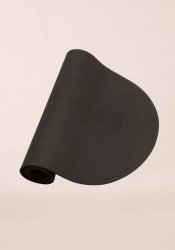Casall Oval Pilates and Training Mat 8mm - Dark Brown