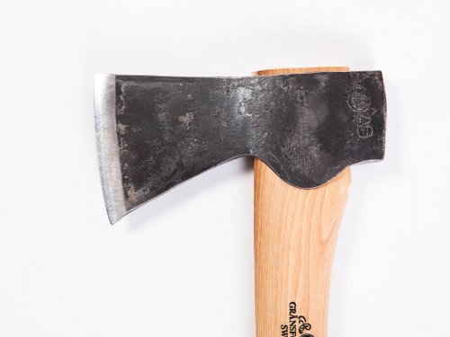 Gränsfors Liten Skogsyxa och Bryne i presentkartong