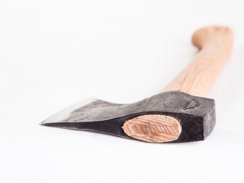 Gränsfors Vildmarksyxa och Bryne i presentkartong