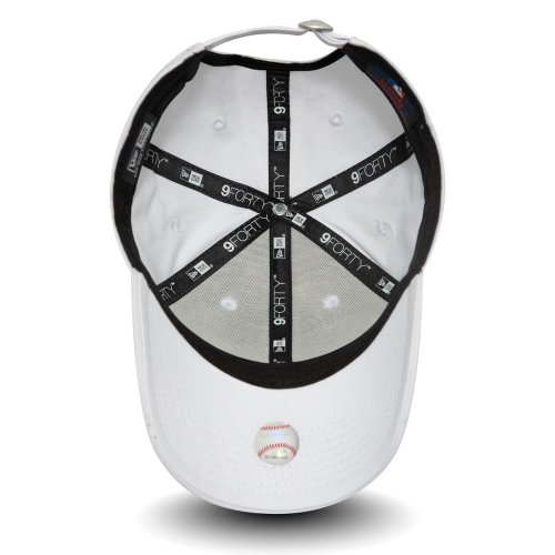 New Era 940 Women's League Essential New York Yankees Cap - White