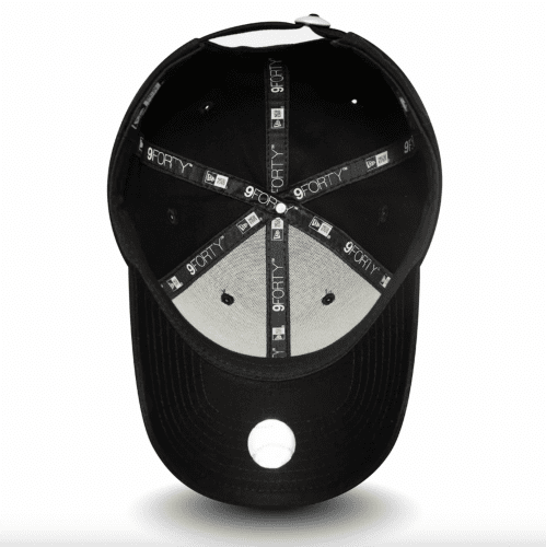 New Era Kids 9Forty League Essential New York Yankees Cap - Black On Black