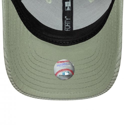 New Era Kids 9Forty New York Yankees Youth MLB Cord M-Crown Cap - Pastel Green